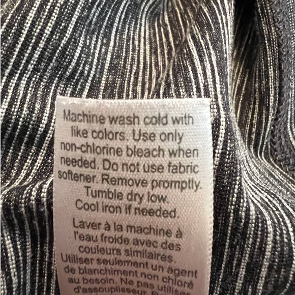 Champion Women's Duo Dry Top Size XXL in Black White Partial Zipper Funnel Neck - Picture 5 of 6